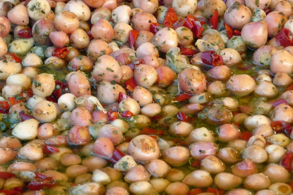 Lampascioni conditi con peperoncino